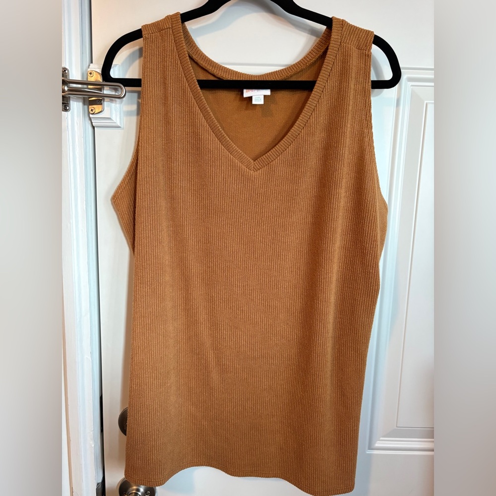 LuLaRoe Farrah Knit Tank Bundle (2) - Picture 4 of 10